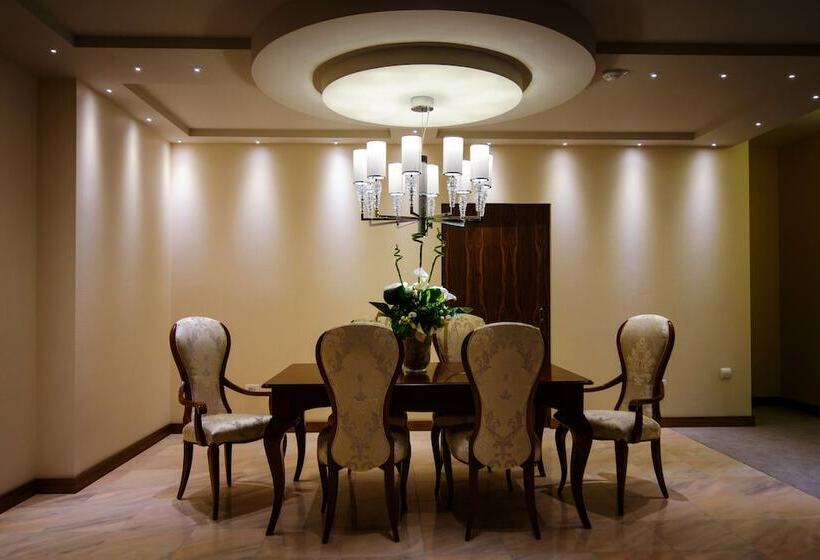 سوئیت پرزیدنت, Mepas