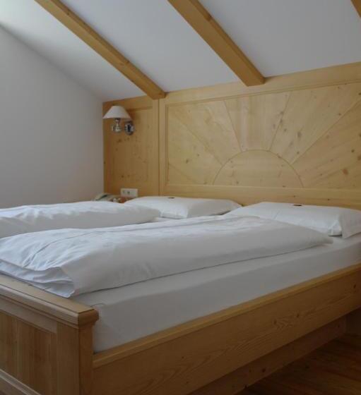 اتاق سوپریور, Naturhotel Miraval