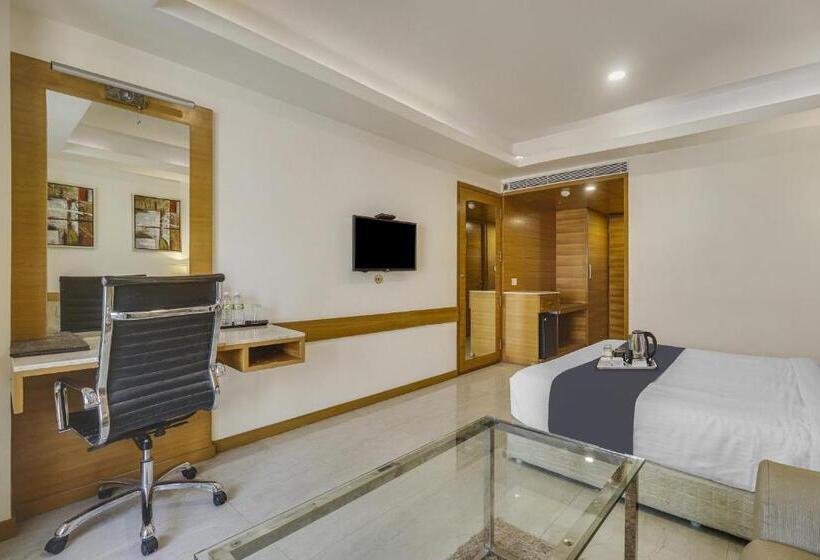 Chambre Standard, Chennai Le Palace