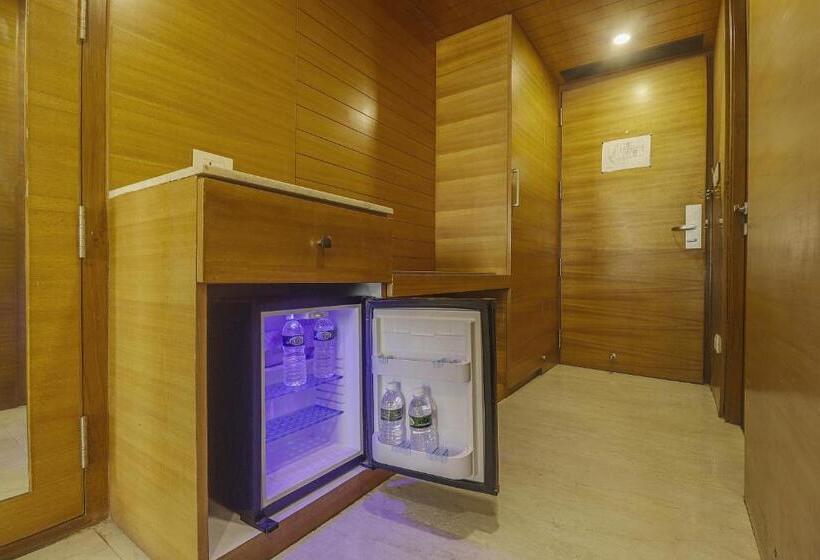 Chambre Standard, Chennai Le Palace