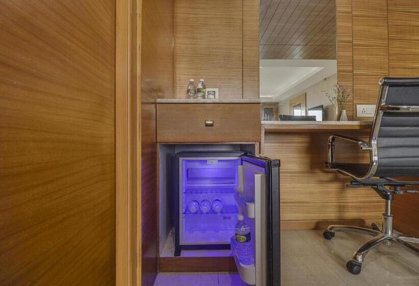 Suite, Chennai Le Palace