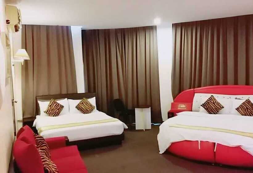 套房, Paragon City