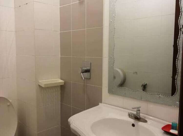 套房, Paragon City