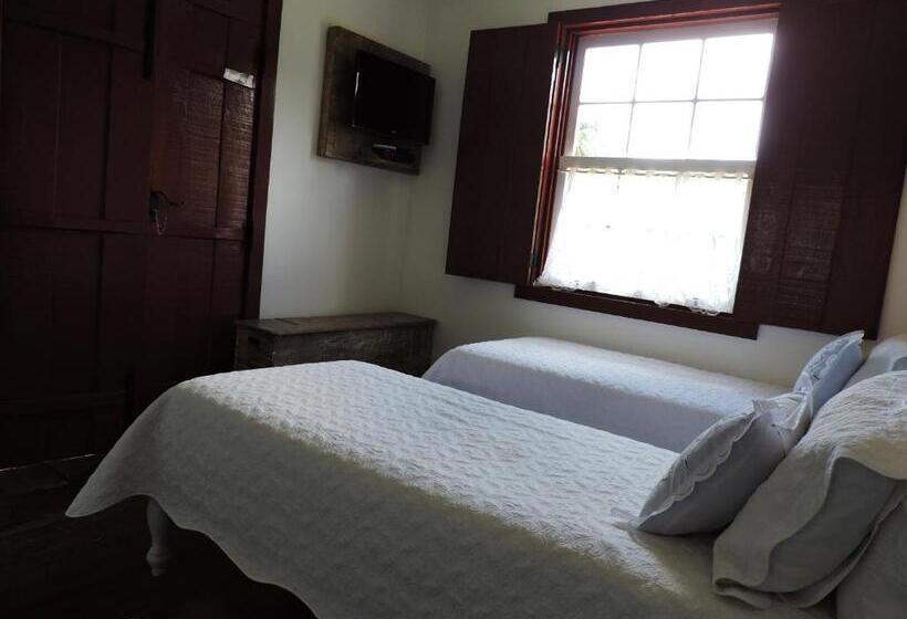 스탠다드 룸, Pousada Araujo Bazilio