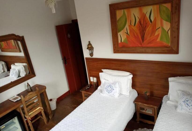 스탠다드 룸, Pousada Araujo Bazilio