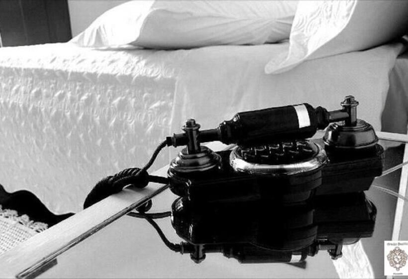 스탠다드 룸 더블 침대, Pousada Araujo Bazilio