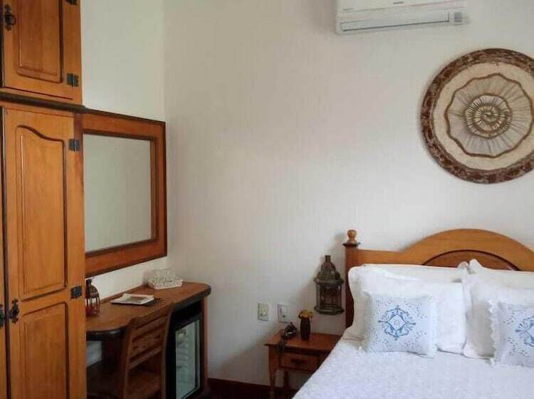 Quarto Estandar, Pousada Araujo Bazilio