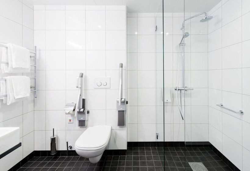 スーペリアールーム, Frösö Park