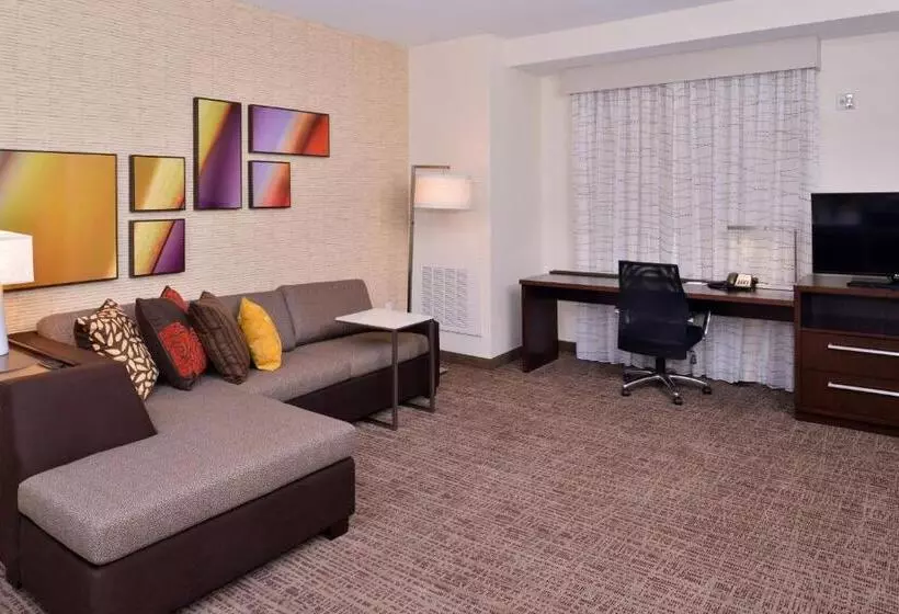 Sviitti, Residence Inn By Marriott East Lansing