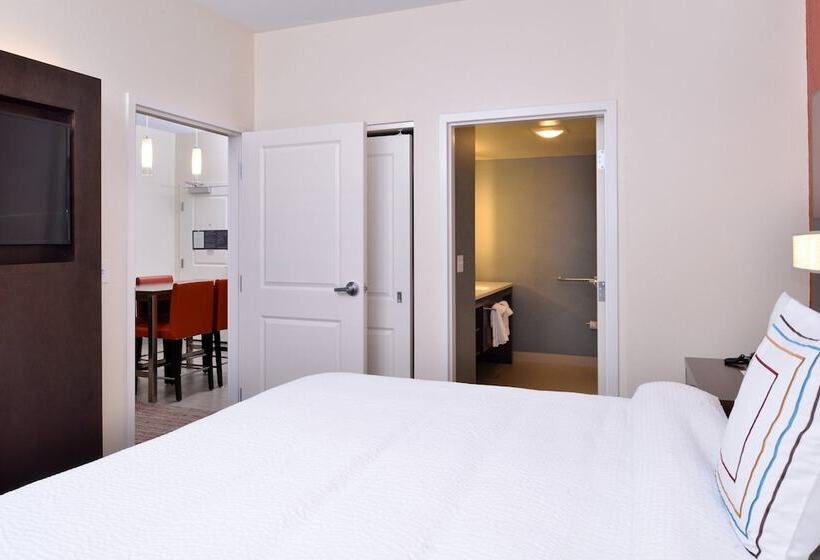 Люкс 2 Спальни, Residence Inn By Marriott East Lansing