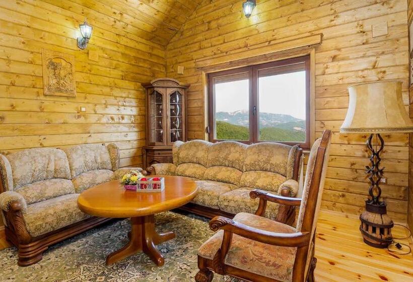 بانگلوی لوکس, & Resort Gacka