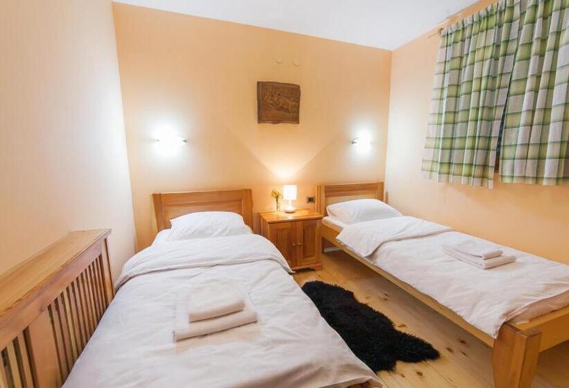 اتاق استاندارد, & Resort Gacka