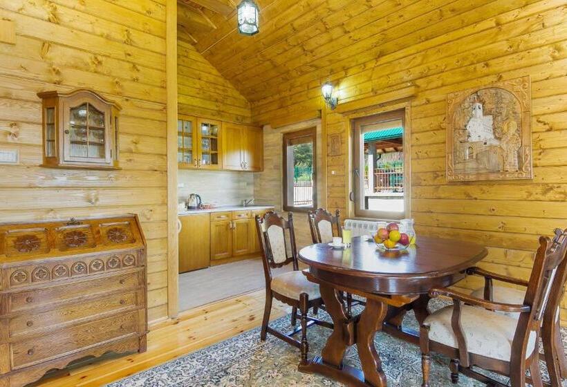 بانگلوی لوکس, & Resort Gacka