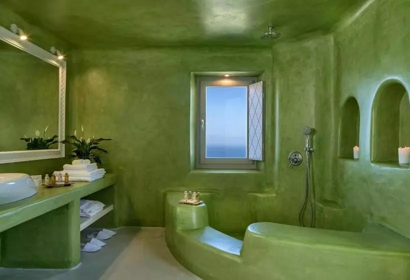 سوییت سوپریور, Skyfall Suites  Adults Only