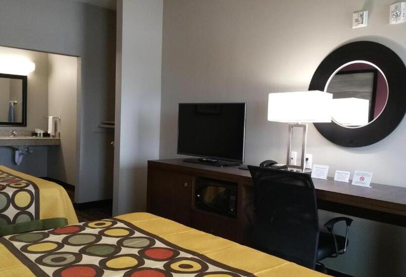 סטודיו דלוקס, Super 8 By Wyndham Carrizo Springs