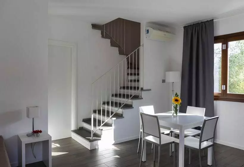 Duplex-huone, The Florence Hills Resort & Wellness