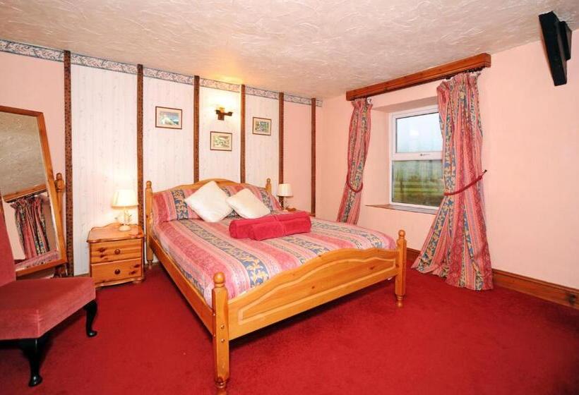 Номер Стандарт, The West Country Inn