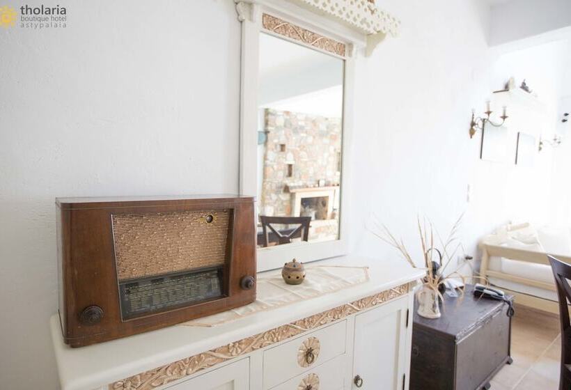 침실 1개 복층 룸, Tholaria Boutique