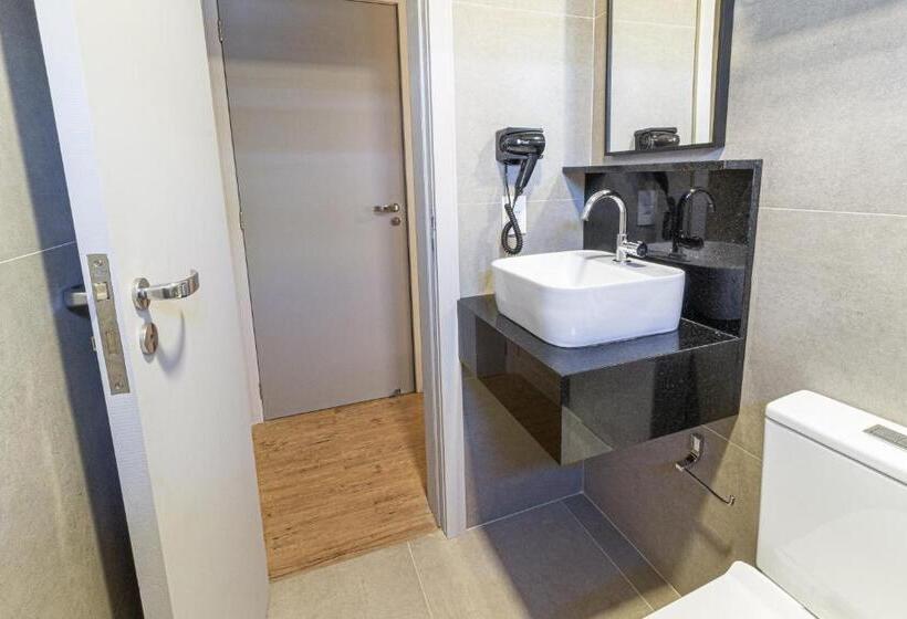 스탠다드 트리플 룸, Werlich