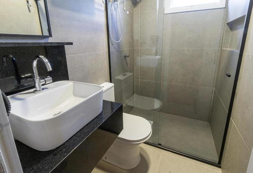 스탠다드 트리플 룸, Werlich