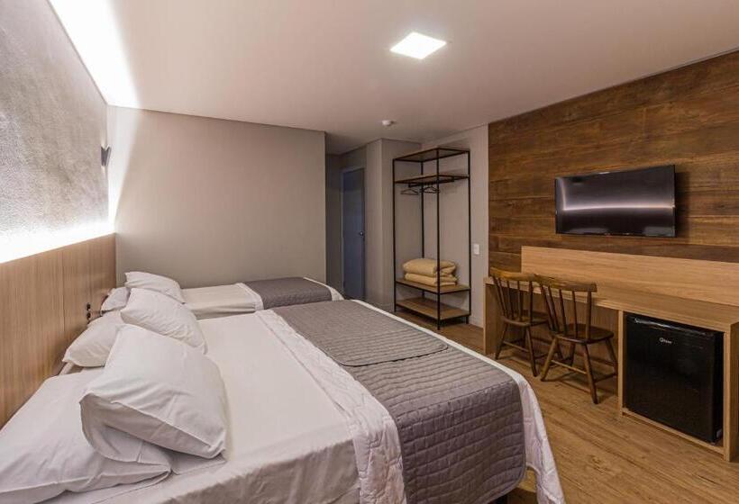 스탠다드 트리플 룸, Werlich