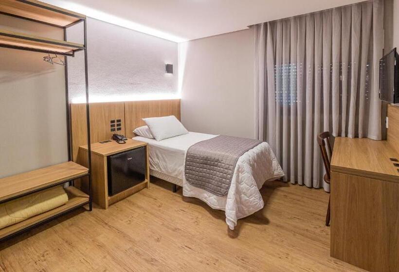 스탠다드 싱글 룸, Werlich