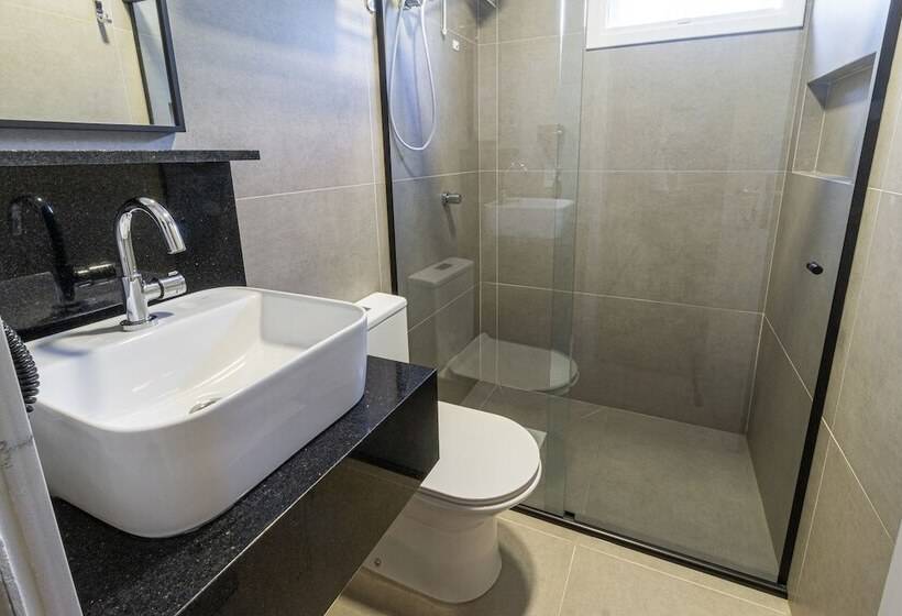 스탠다드 트리플 룸, Werlich