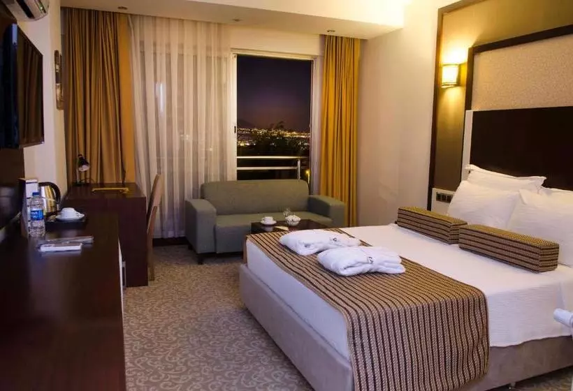 اتاق استاندارد یک نفره, Lavin Hotel & Spa