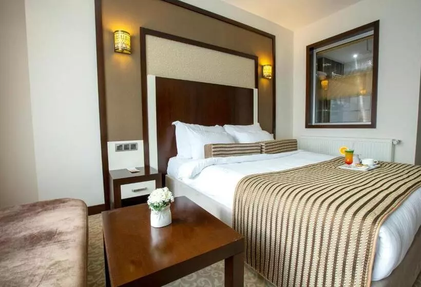 اتاق استاندارد یک نفره, Lavin Hotel & Spa