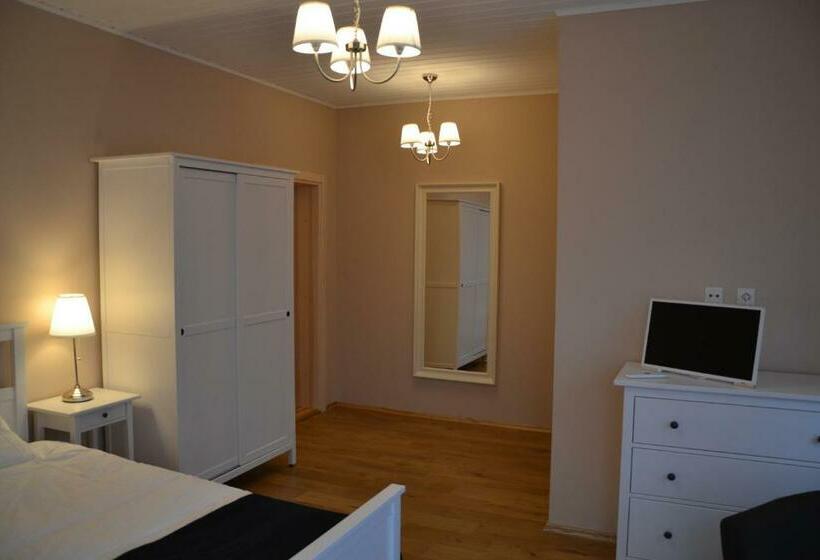 اتاق استاندارد, Liepa