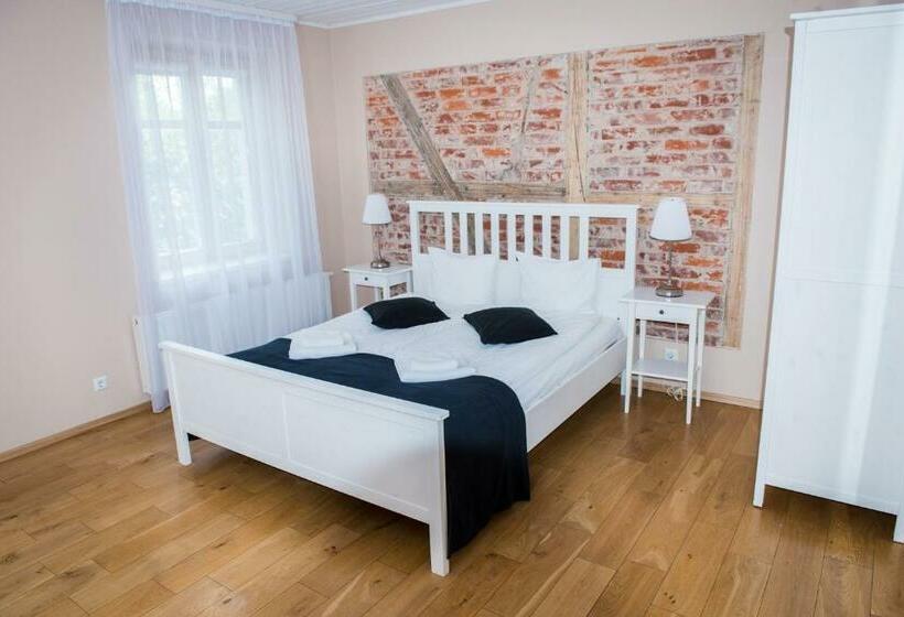 اتاق استاندارد با بالکن, Liepa