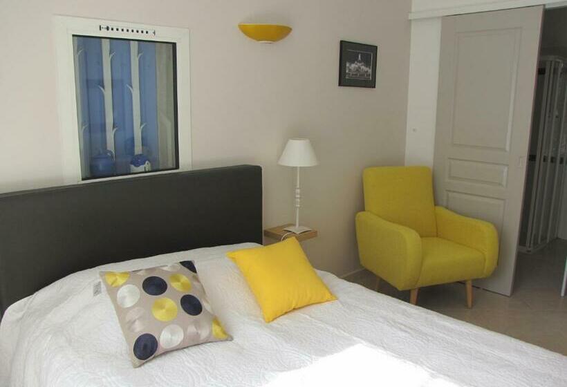 标准房带园景, Casa Rurale Lou Pichoun Nis