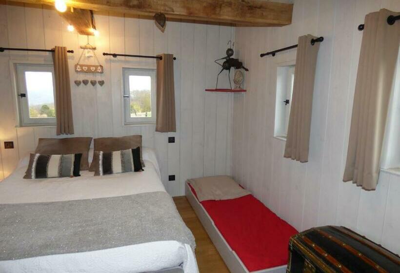 정원 전망 4인용 스탠다드 룸, Chambre D Hôtes Insolite Dans Un Pigeonnier à 5 Minutes De Marciac Gers