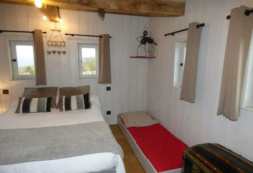 ガーデンビュースタンダード４ベッドルーム, Chambre D Hôtes Insolite Dans Un Pigeonnier à 5 Minutes De Marciac Gers