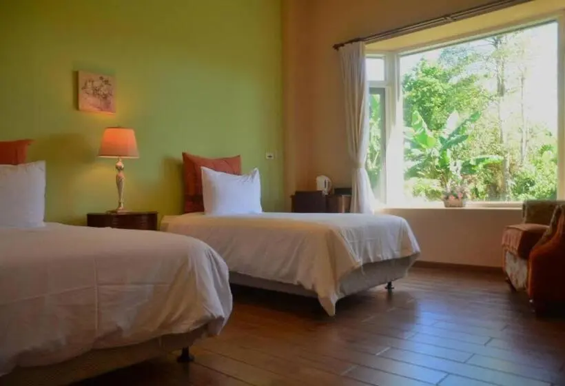 اتاق سوپریور, Champs Elysees Guesthouse