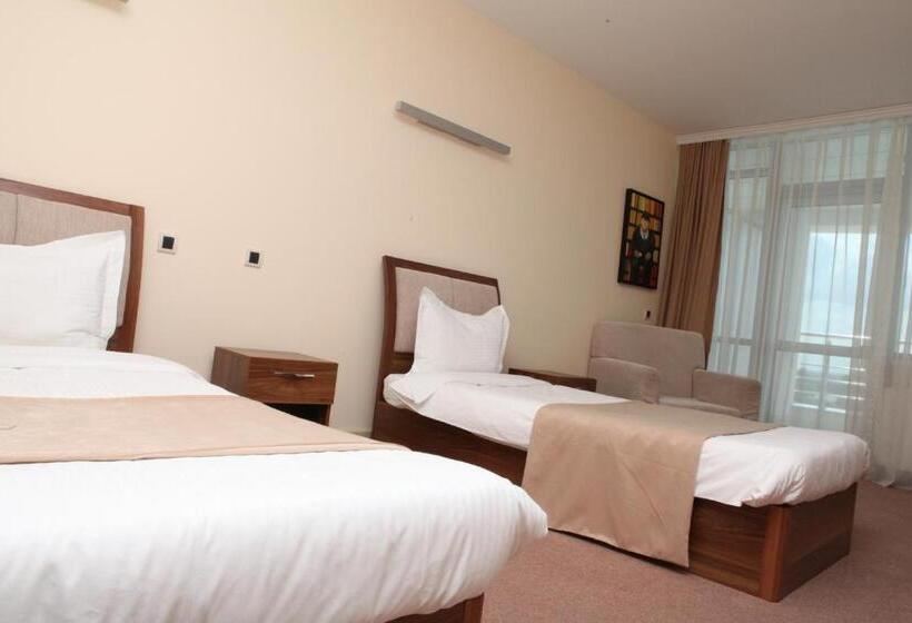 اتاق استاندارد با بالکن, Arena Hotel Kur