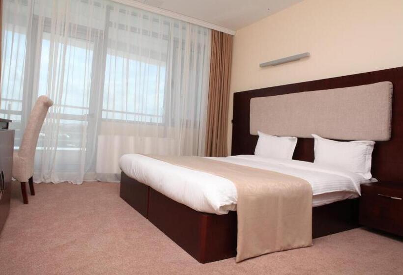اتاق استاندارد یک نفره, Arena Hotel Kur