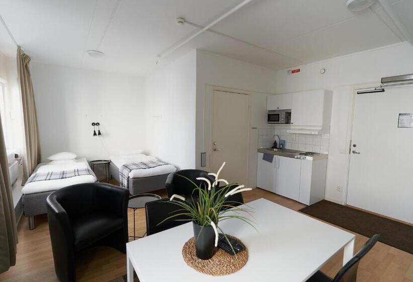 غرفة إقتصادية ثلاثية, Slagsta Gate Hotell