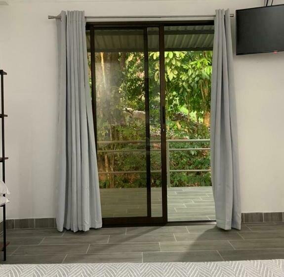 غرفة قياسية, Carara Adventure Park