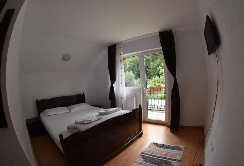 デラックスルーム, Casa Natalia Raisa Arieșeni