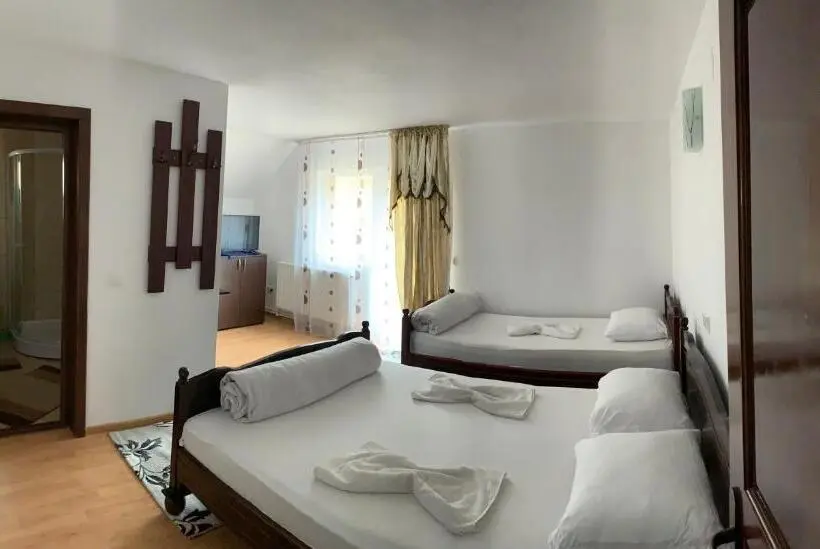 スタンダードトリプルルーム, Casa Natalia Raisa Arieșeni