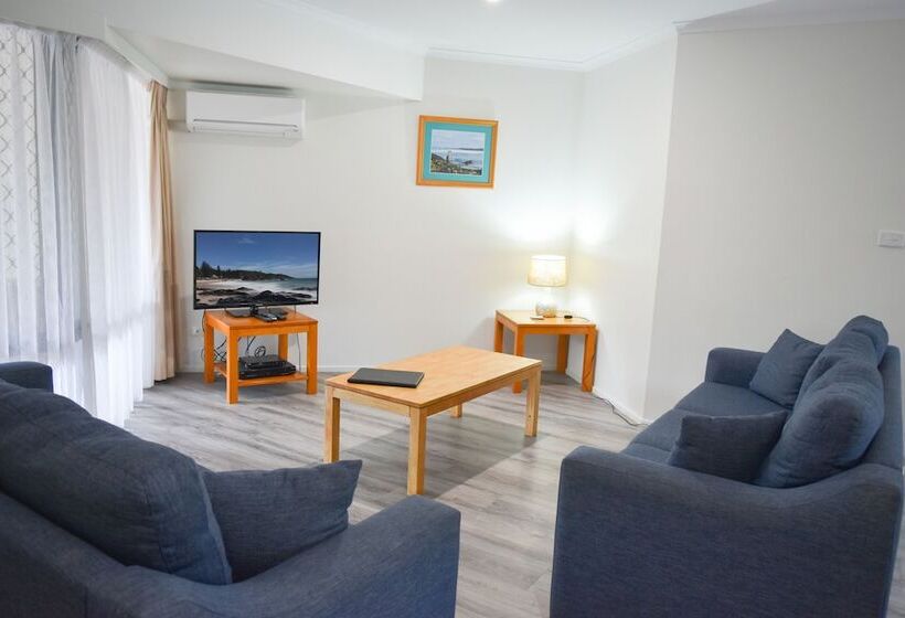 דירת שלושה חדרים, Beaches Holiday Resort