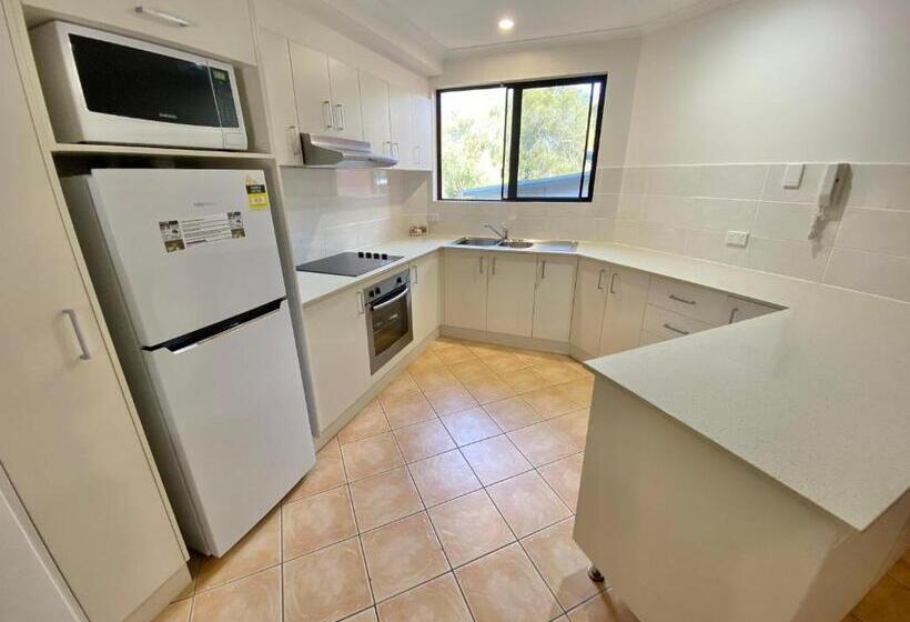 דירת שלושה חדרים, Beaches Holiday Resort