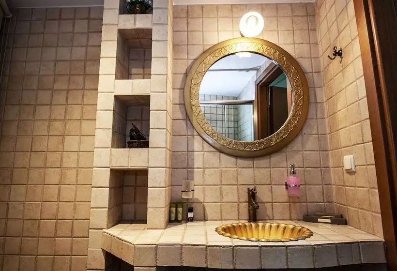 スタンダードルーム, Elia Portou Rooms