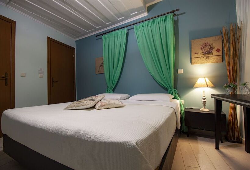 غرفة قياسية, Elia Portou Rooms