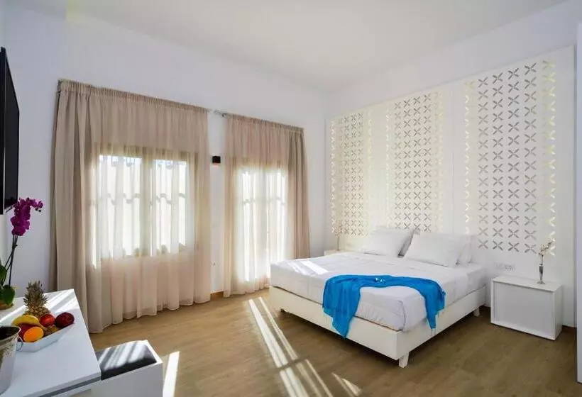 バルコニー付きスーペリアルーム, Elia Portou Rooms