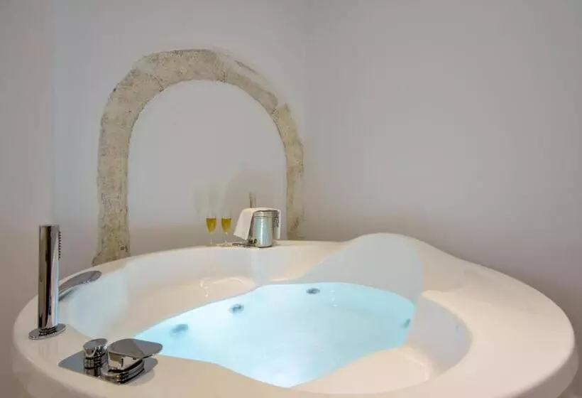 １ベッドルームのデラックスアパートメント, Elia Portou Rooms
