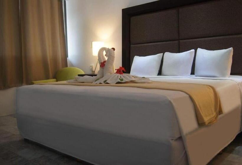 스탠다드 룸 킹사이즈 침대, Green 16