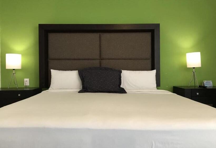 Стандартный Номер Кровать Кинг, Green 16