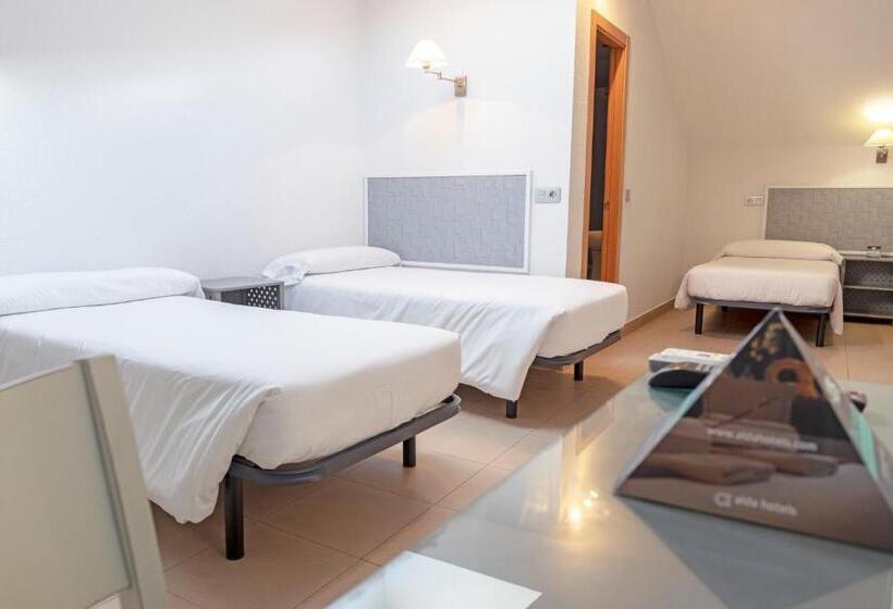 스탠다드 트리플 룸, Alda Centro Palencia